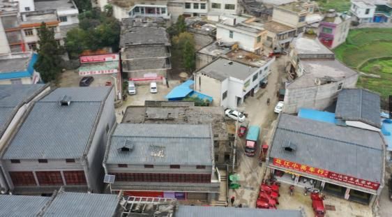 【已結(jié)束】關(guān)嶺自治縣花江鎮(zhèn)農(nóng)業(yè)服務(wù)中心地塊拍賣(mài)公告